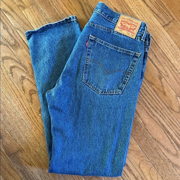 Levis Jeans Mens 36 x 32 Blue 505 Denim Straight Leg Cotton - Picture 3 of 12